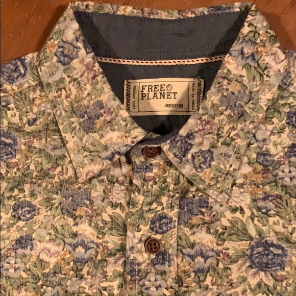 Free Planet Flower shirt - Picture 3 of 3